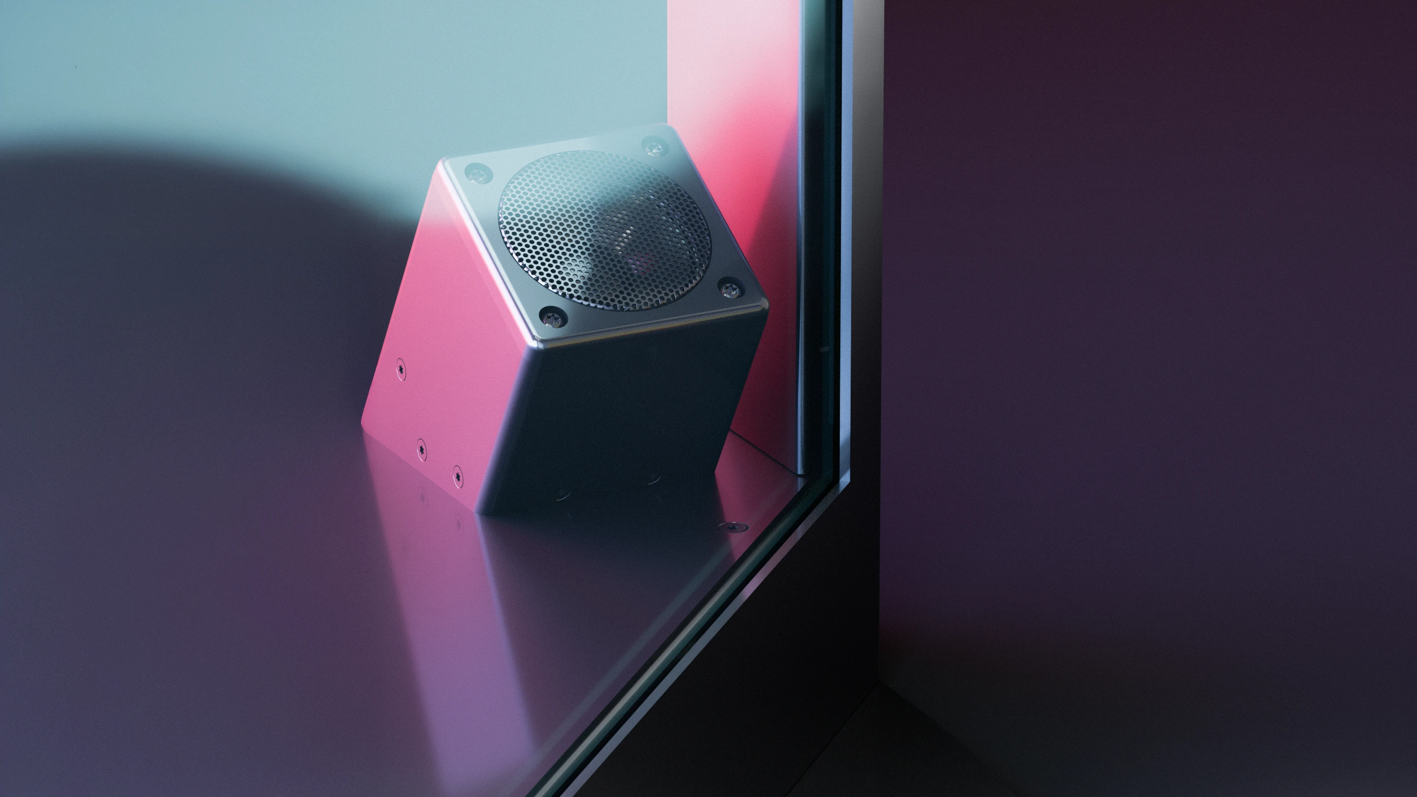 CrystalScreen-T-OLED-totem-integrated-speakers